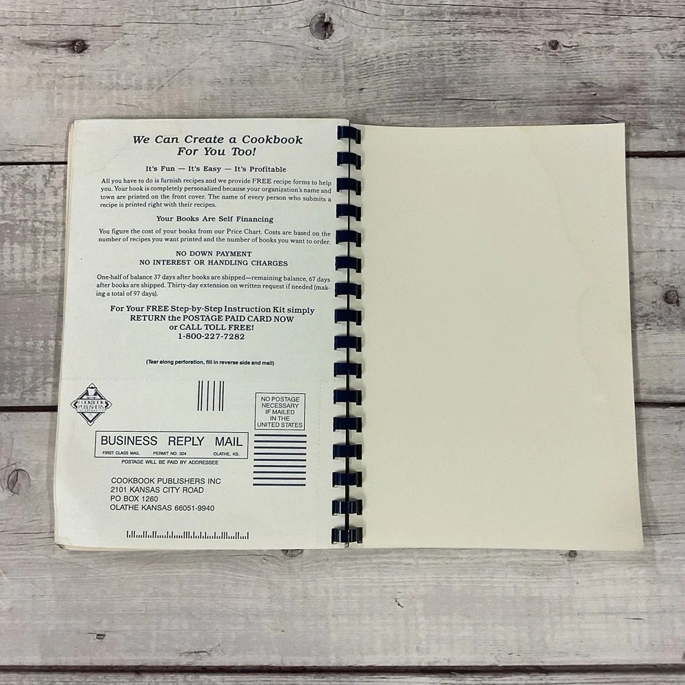 Celebrating Twenty‎ Years Excellence Education Hutchinson Elementary Cookbook CO